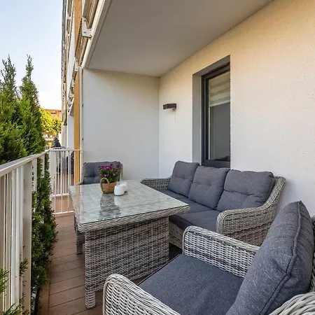 Osiedle Feniks Z Basenem & Sauna I Sala Zabaw By Renters Apartamento Kołobrzeg