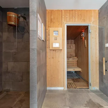 Lägenhet Osiedle Feniks Z Basenem & Sauna I Sala Zabaw By Renters